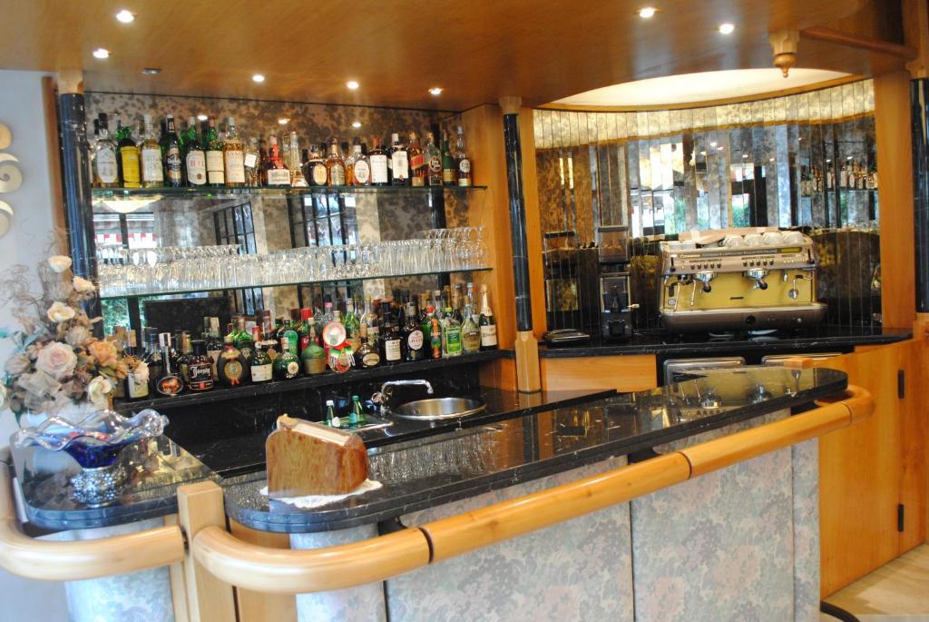 Hotel Matilde Marina di Massa Eksteriør bilde