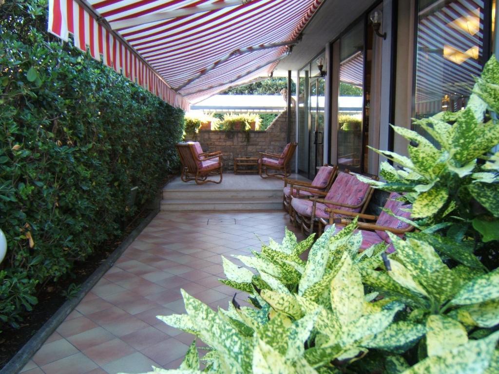 Hotel Matilde Marina di Massa Eksteriør bilde