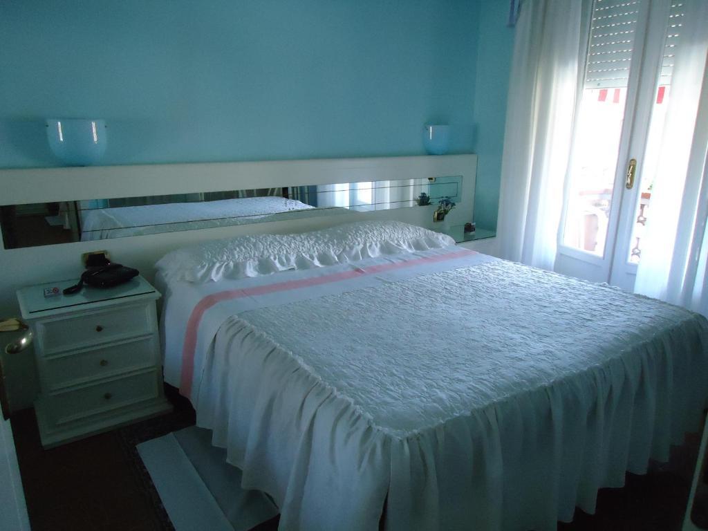 Hotel Matilde Marina di Massa Rom bilde