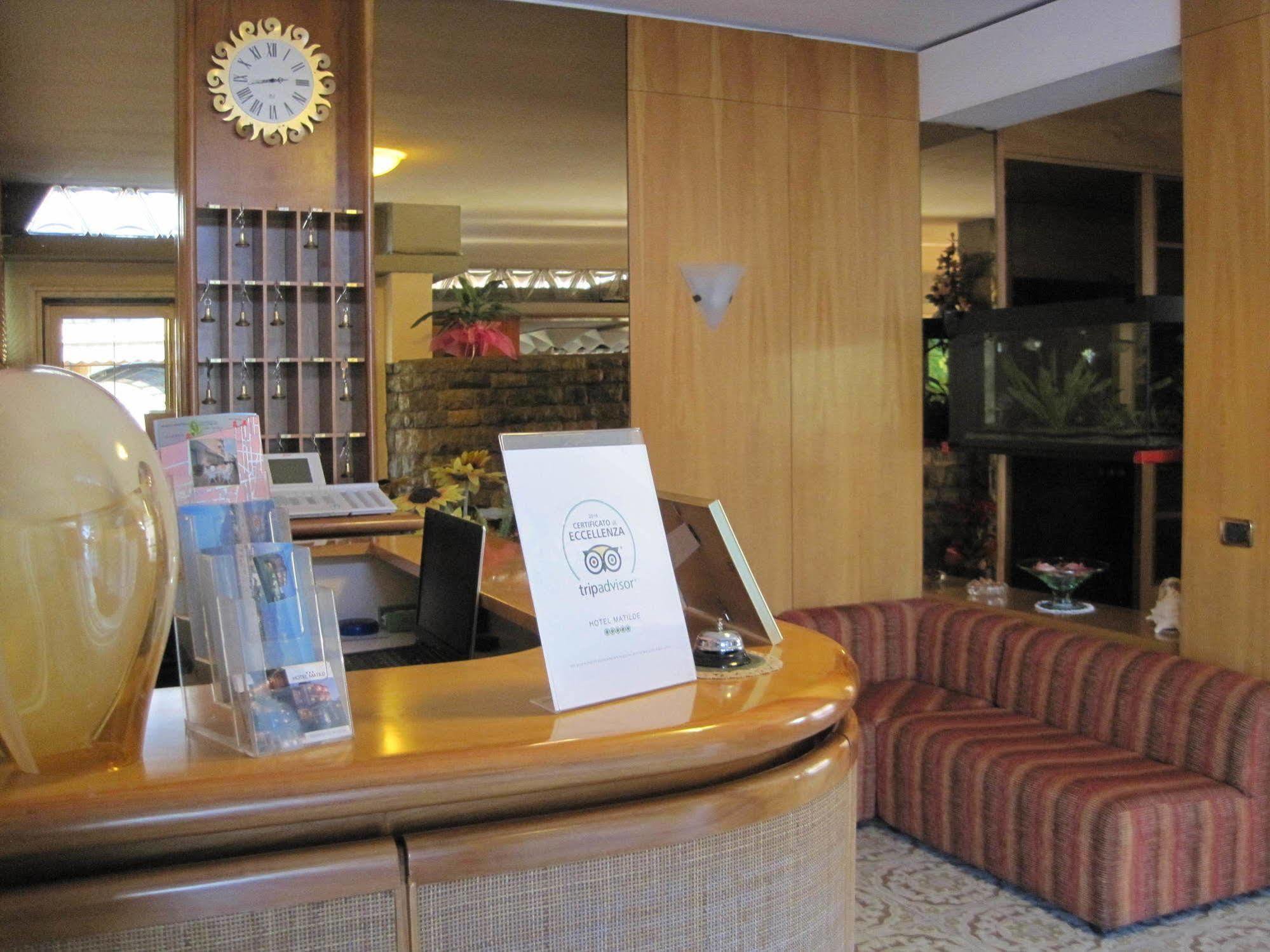 Hotel Matilde Marina di Massa Eksteriør bilde