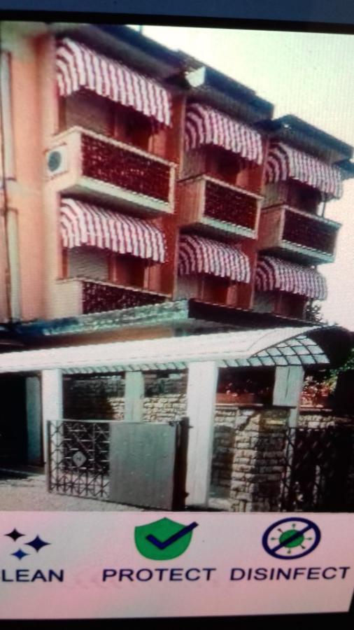 Hotel Matilde Marina di Massa Eksteriør bilde